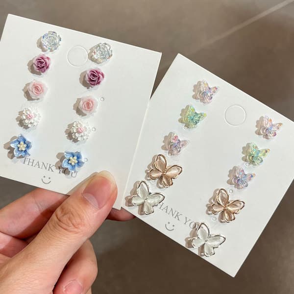 Camellia Magnetic Ear Clip Women's Punch-free Ear Studs Mori-type Rose Earrings Super Fairy Butterfly Ear Accessories
