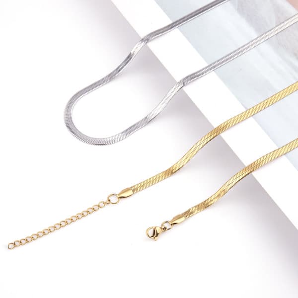 European and American simple fashion hip-hop titanium steel necklace personalized trendy stainless steel blade necklace spot supply chain